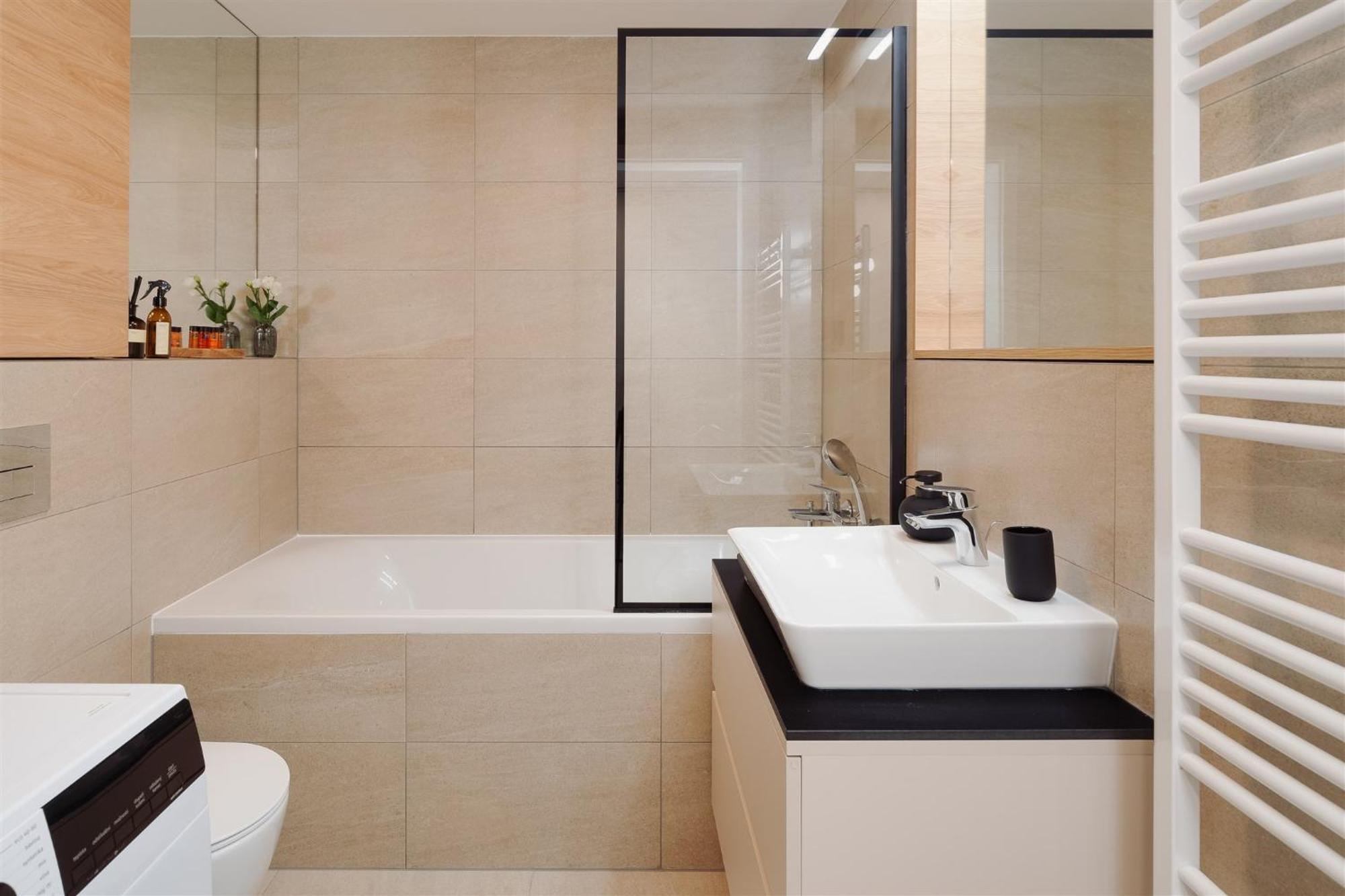 Good Vibe Near Metro - Garage, Air-conditioning, Vinyl Player Apartamento